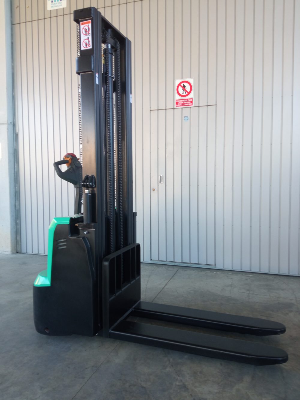 APILADOR ELÉCTRICO NUEVO RX-CDD12R-ES PRECIO: 4200€ - Imagen 4