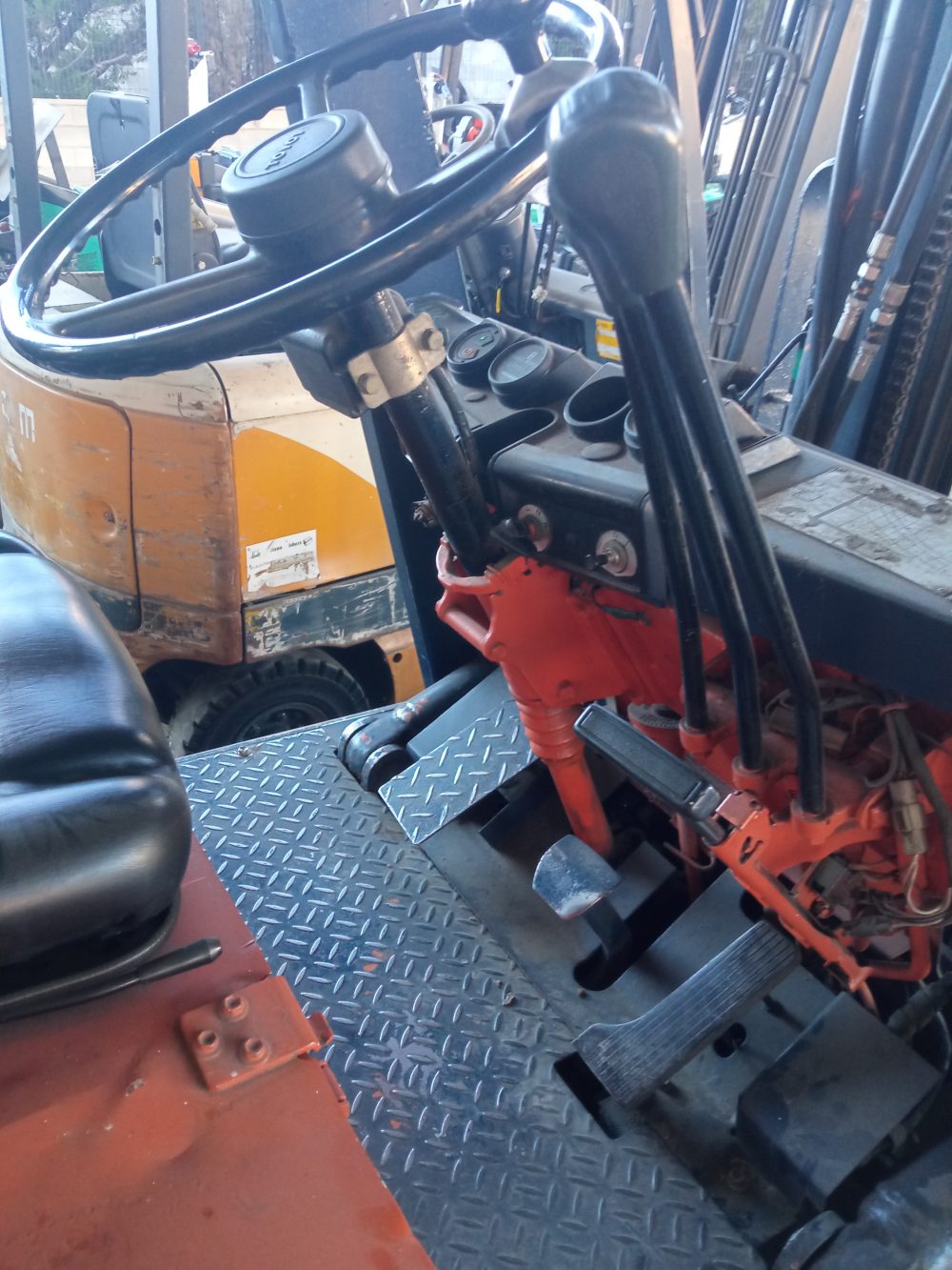 CARRETILLA ELÉCTRICA TOYOTA 2.500 Kg - PRECIO: 4.500€ - Imagen 7