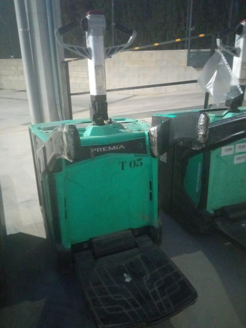 Lote 8 Transpaletas Mitsubishi PVB-20 N-2 PRECIO: 9600€ - Imagen 4