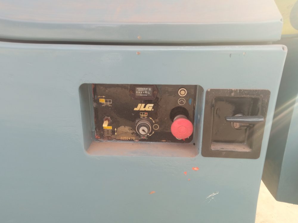 PLATAFORMA ELEVADORA ELÉCTRICA 10 M- JLG - SERVICIO ALQUILER - PRECIO: 41€/día - Imagen 4