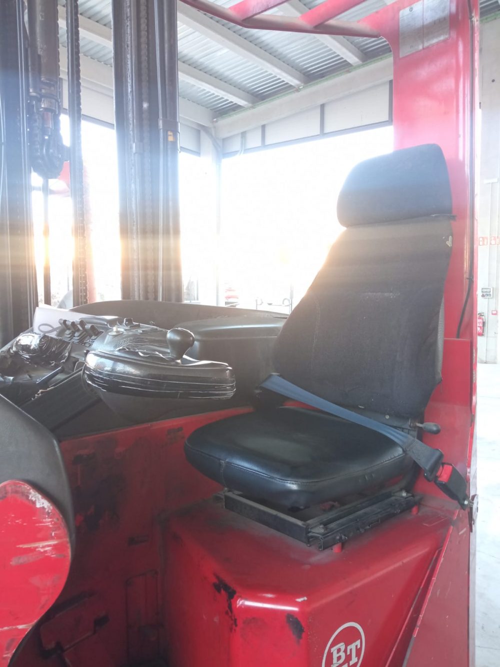 CARRETILLA RETRÁCTIL BT RRE3/14 - OCASIÓN- PRECIO: 4800€ - Imagen 6