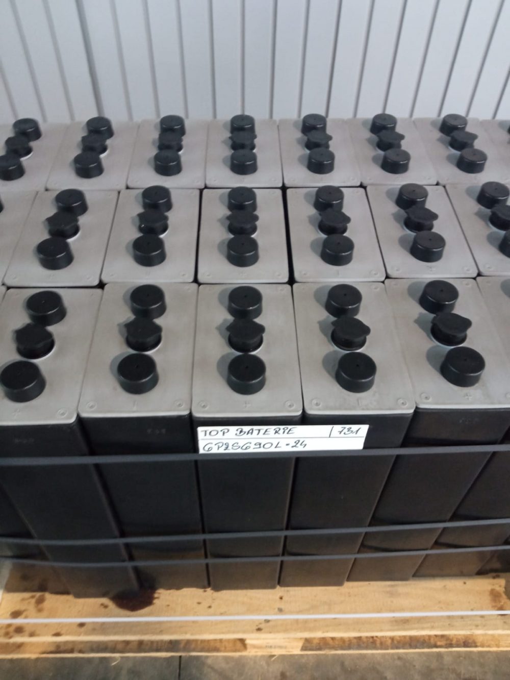 KIT BATERÍA SIN COFRE 48V 6 Pzs 690 Ah - PRECIO: 3.370 € - Imagen 6