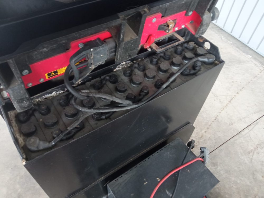 RECOGEPEDIDOS DE BAJO NIVEL MITSUBISHI OPB20NE -- PRECIO:  1.200 € - Imagen 5