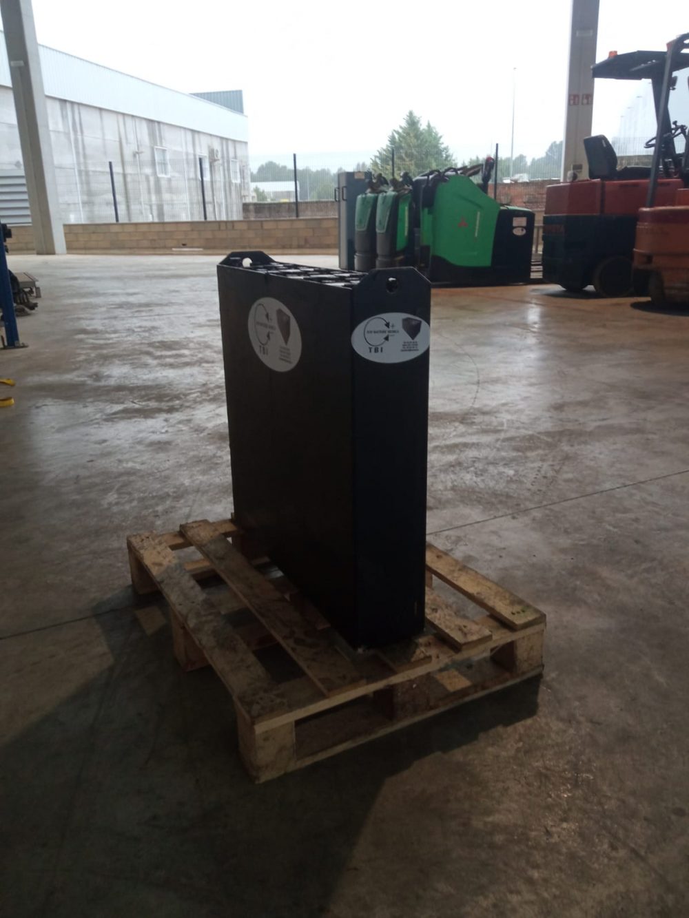 BATERÍA USADA 24V PRECIO: 490€ - Imagen 6