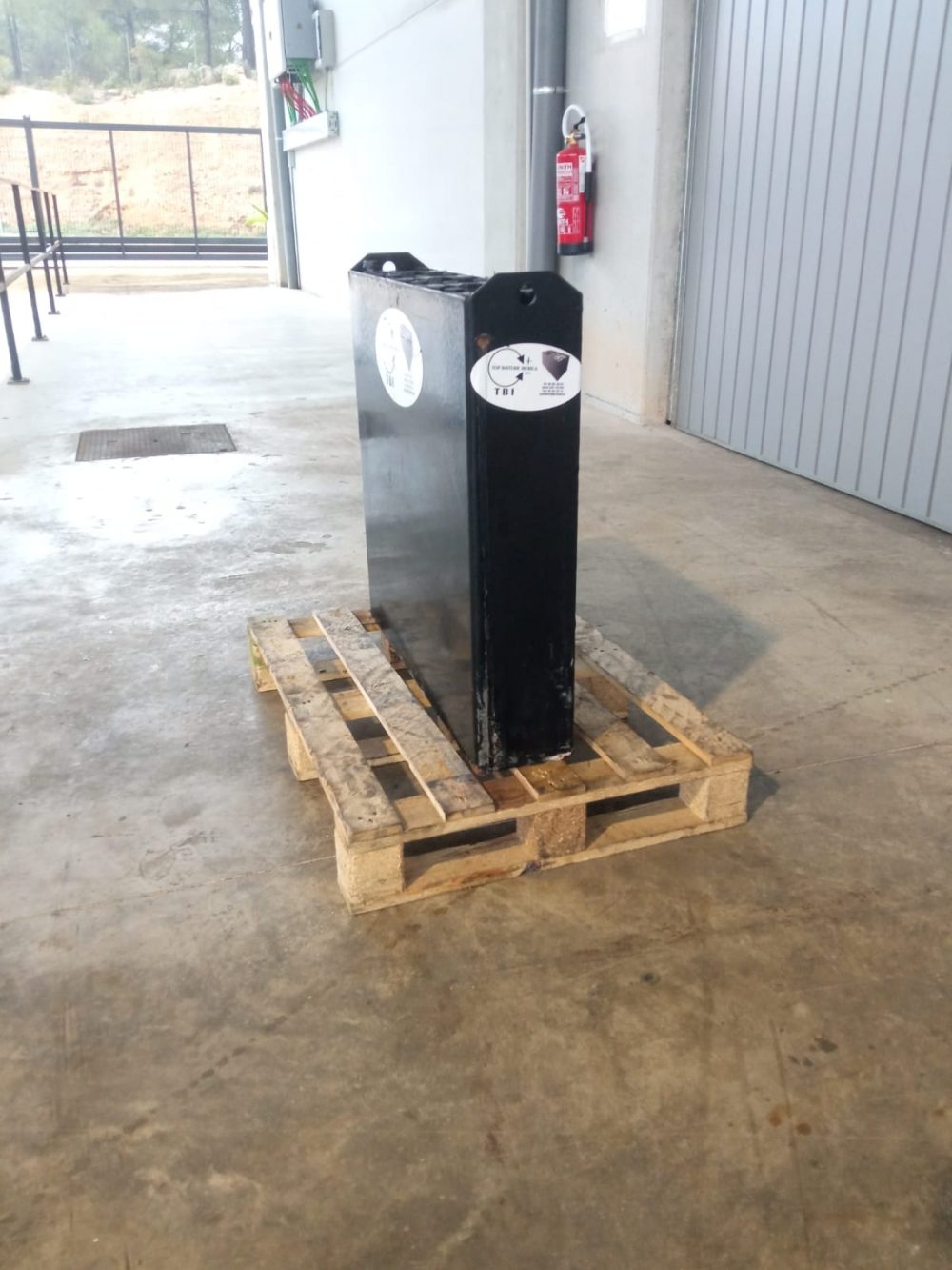 BATERÍA USADA 24V PRECIO: 490€ - Imagen 2