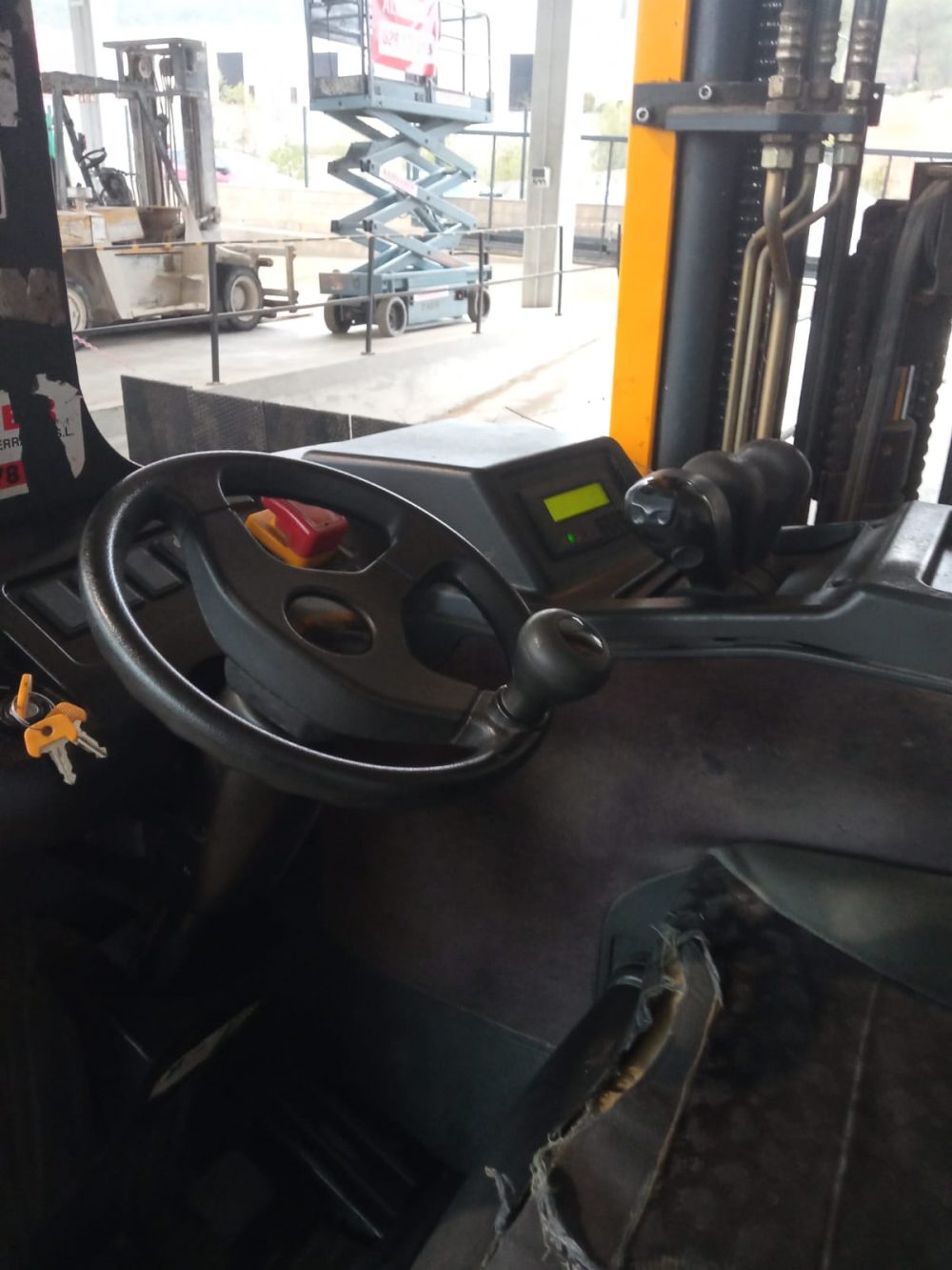 Carretilla Retráctil MIC/JUNGHEINRICH ETV114 - Ocasión - PRECIO: 4900€ - Imagen 11