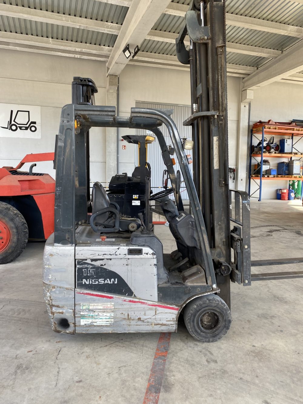 CARRETILLA ELEVADORA ELÉCTRICA NISSAN MODELO.: 1N1L15Q - OCASION -- PRECIO: 5.500€ - Imagen 2