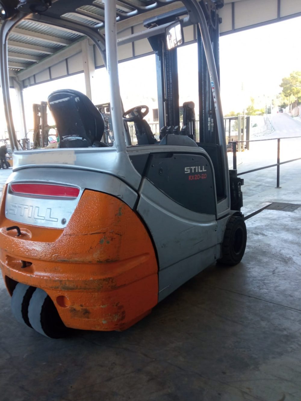 CARRETILLA ELEVADORA ELÉCTRICA STILL RX20-20 OCASIÓN - PRECIO: 10.900€ - Imagen 2