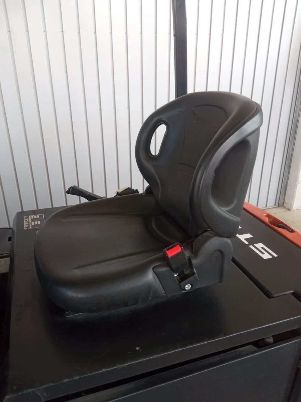 CARRETILLA ELEVADORA ELÉCTRICA STILL R20-15 OCASIÓN - PRECIO: 7.500€ - Imagen 8