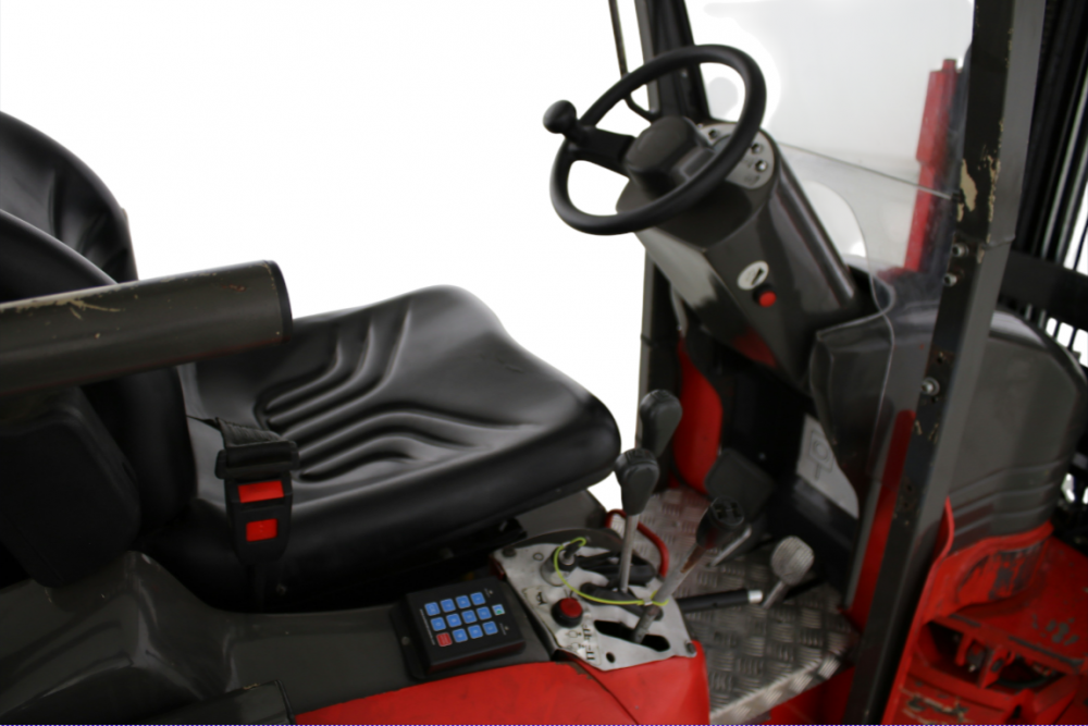 Carretilla Trilateral Eléctrica Manitou  EMA II-17 - Precio: 8.750 € - Imagen 5