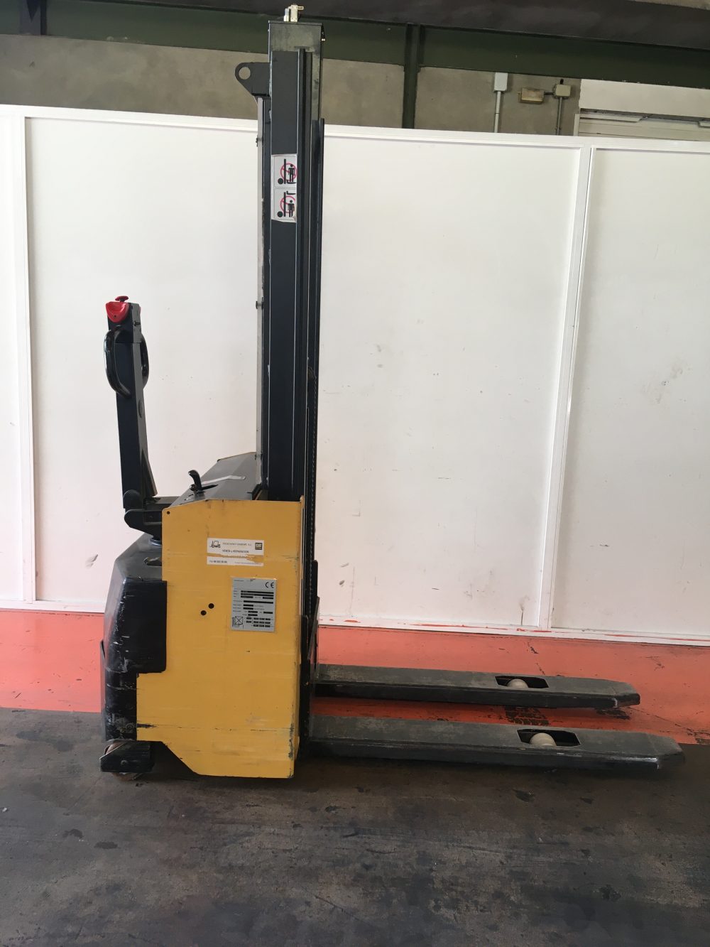 APILADOR ELÉCTRICO MIC G100B - CON BATERÍA TRACCIÓN NUEVA - OCASIÓN- PRECIO: 2.950 € - Imagen 4