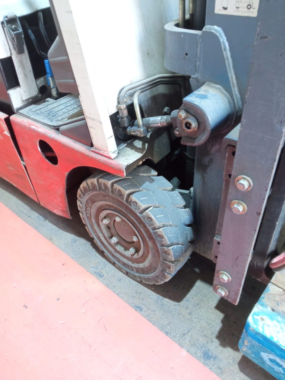 CARRETILLA ELÉCTRICA NISSAN GN01L16U -1.6 Kg OCASIÓN - PRECIO: 8.300 € - Imagen 3