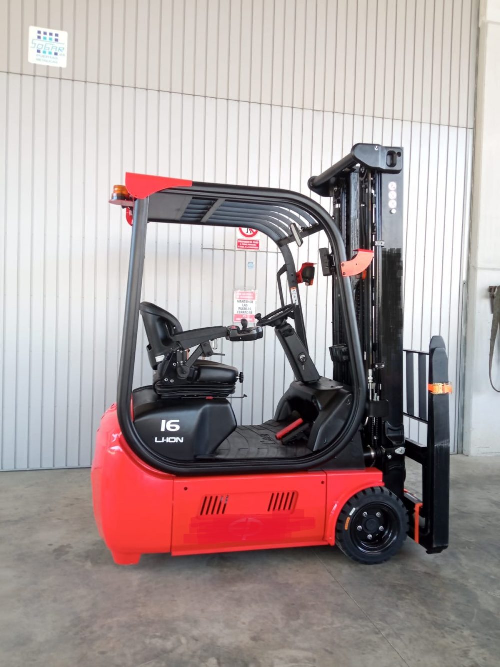 Carretilla Elevadora Eléctrica 1.6 Kg Litio - Nueva - PRECIO:  24.800 € - Imagen 3
