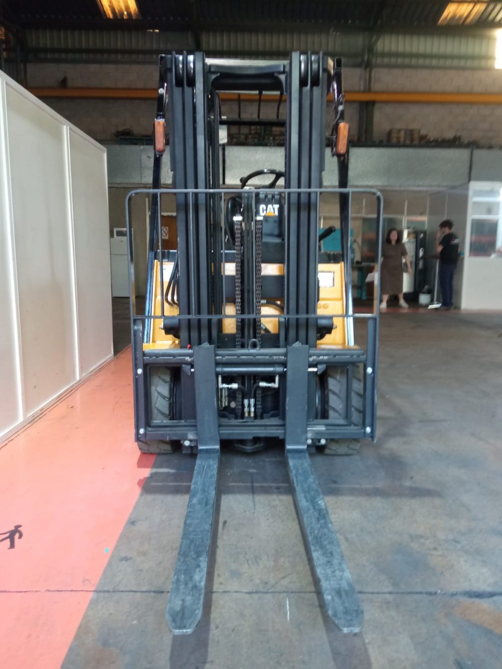 CARRETILLA ELVADORA ELÉCTRICA-MATRICULADA CAT 20 - OCASIÓN - PRECIO: 15.700 € - Imagen 12