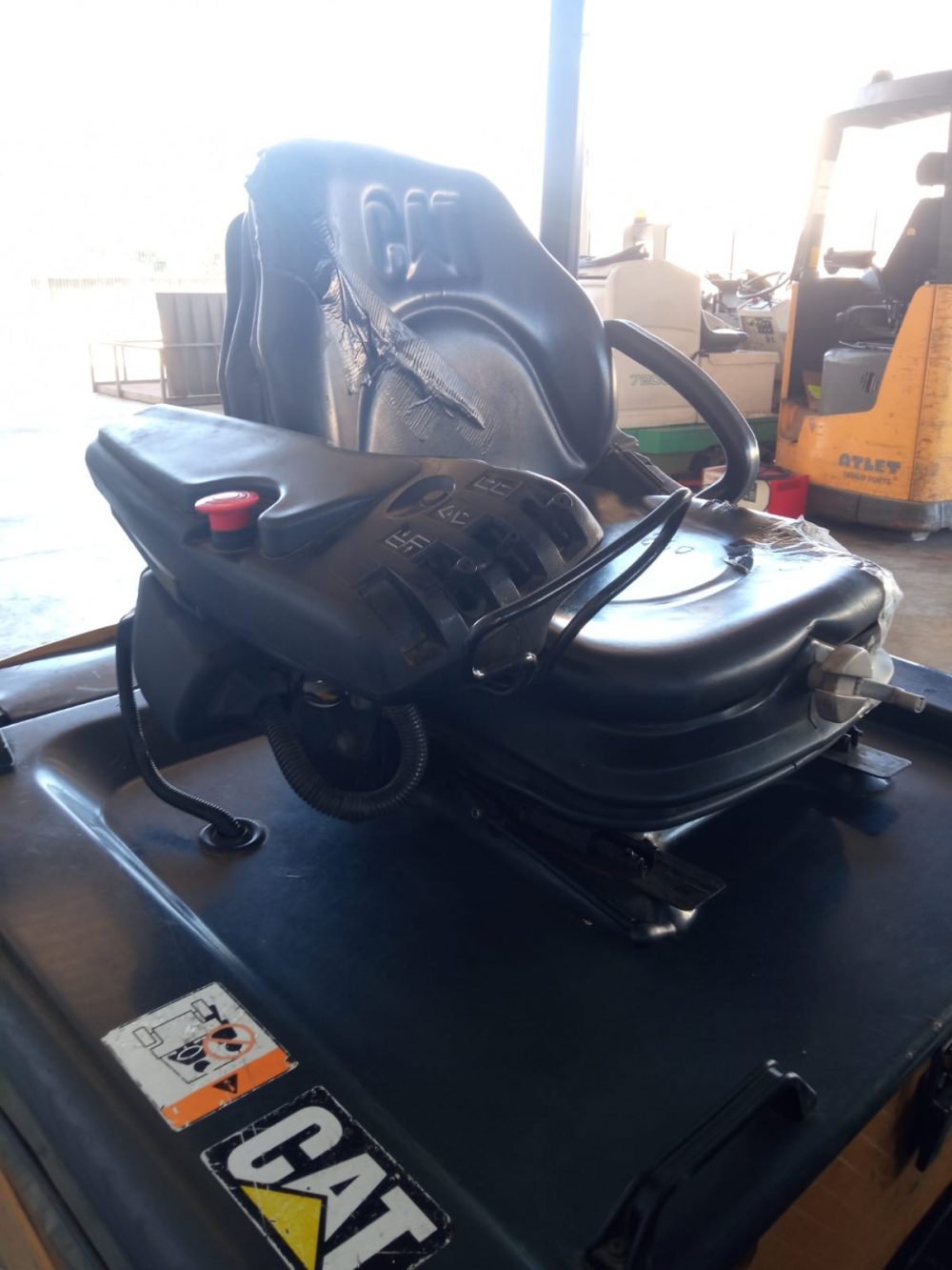 CARRETILLA ELEVADORA ELÉCTRICA USADA CATERPILLAR EP16NT - PRECIO: 8.900 € - Imagen 14