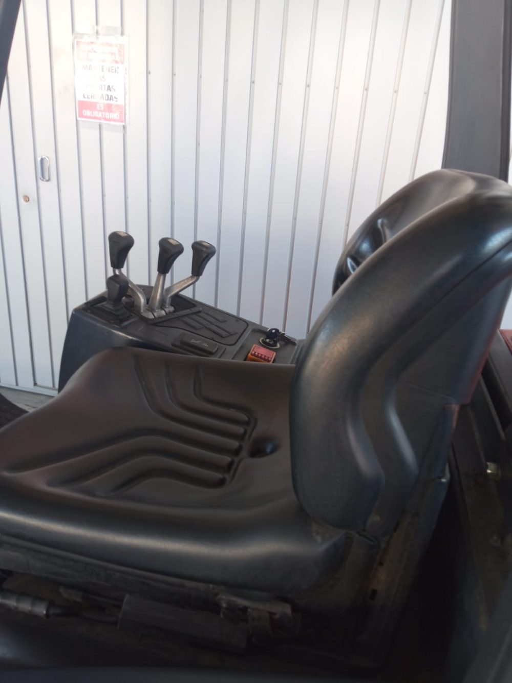 CARRETILLA ELEVADORA DIÉSEL MIC CD16C OCASIÓN PRECIO: 7.500 € - Imagen 11
