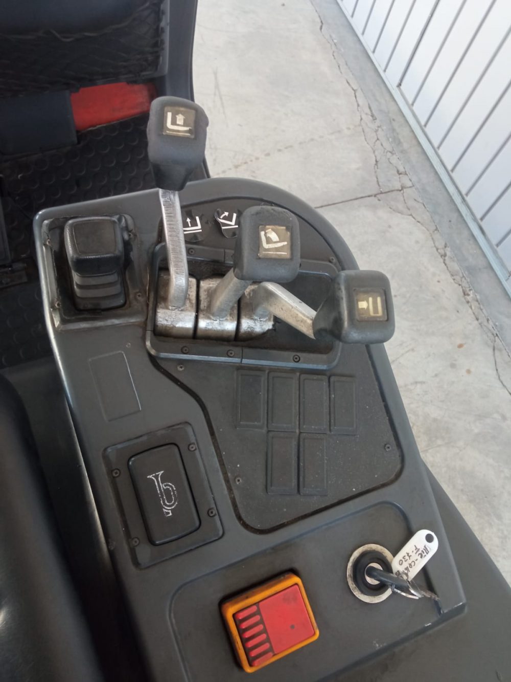 CARRETILLA ELEVADORA DIÉSEL MIC CD16C OCASIÓN PRECIO: 7.500 € - Imagen 10