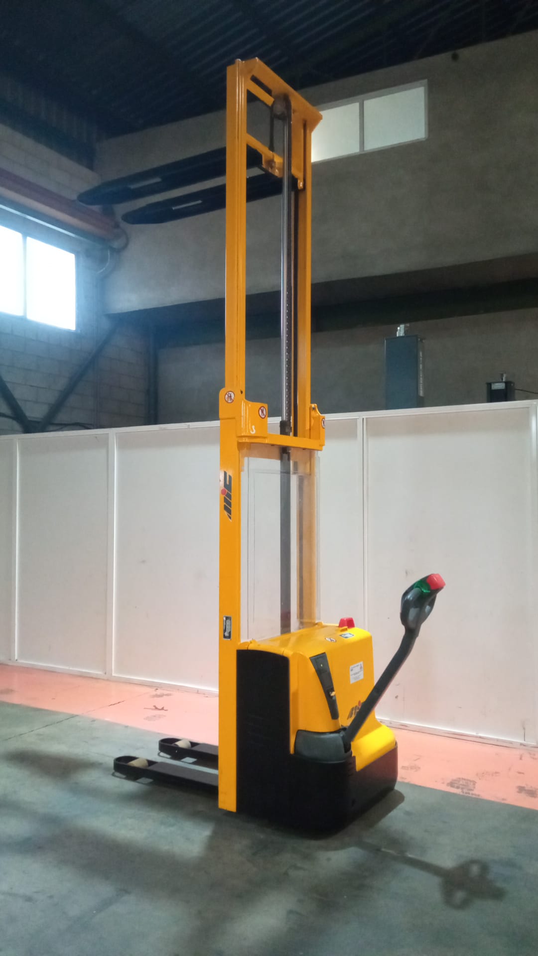 APILADOR ELÉCTRICO MIC WP10 - OCASIÓN - F-736 - PRECIO: 3.500 € - Imagen 10