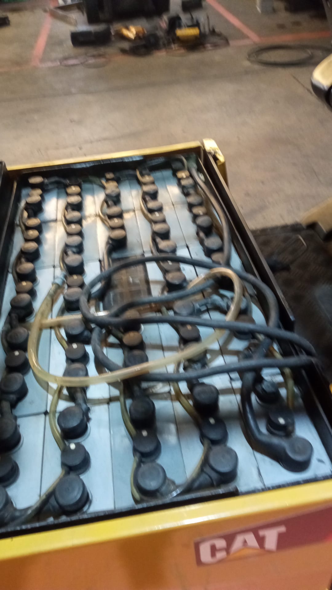 CARRETILLA ELEVADORA ELÉCTRICA CATERPILLAR EP16KT - PRECIO: 9.700 € - Imagen 6