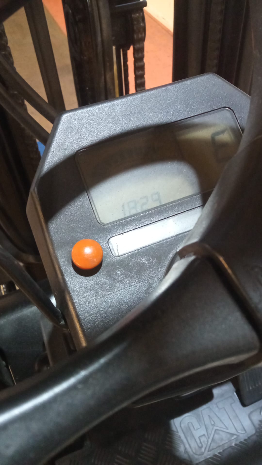 CARRETILLA ELEVADORA ELÉCTRICA CATERPILLAR EP16KT - PRECIO: 9.700 € - Imagen 10