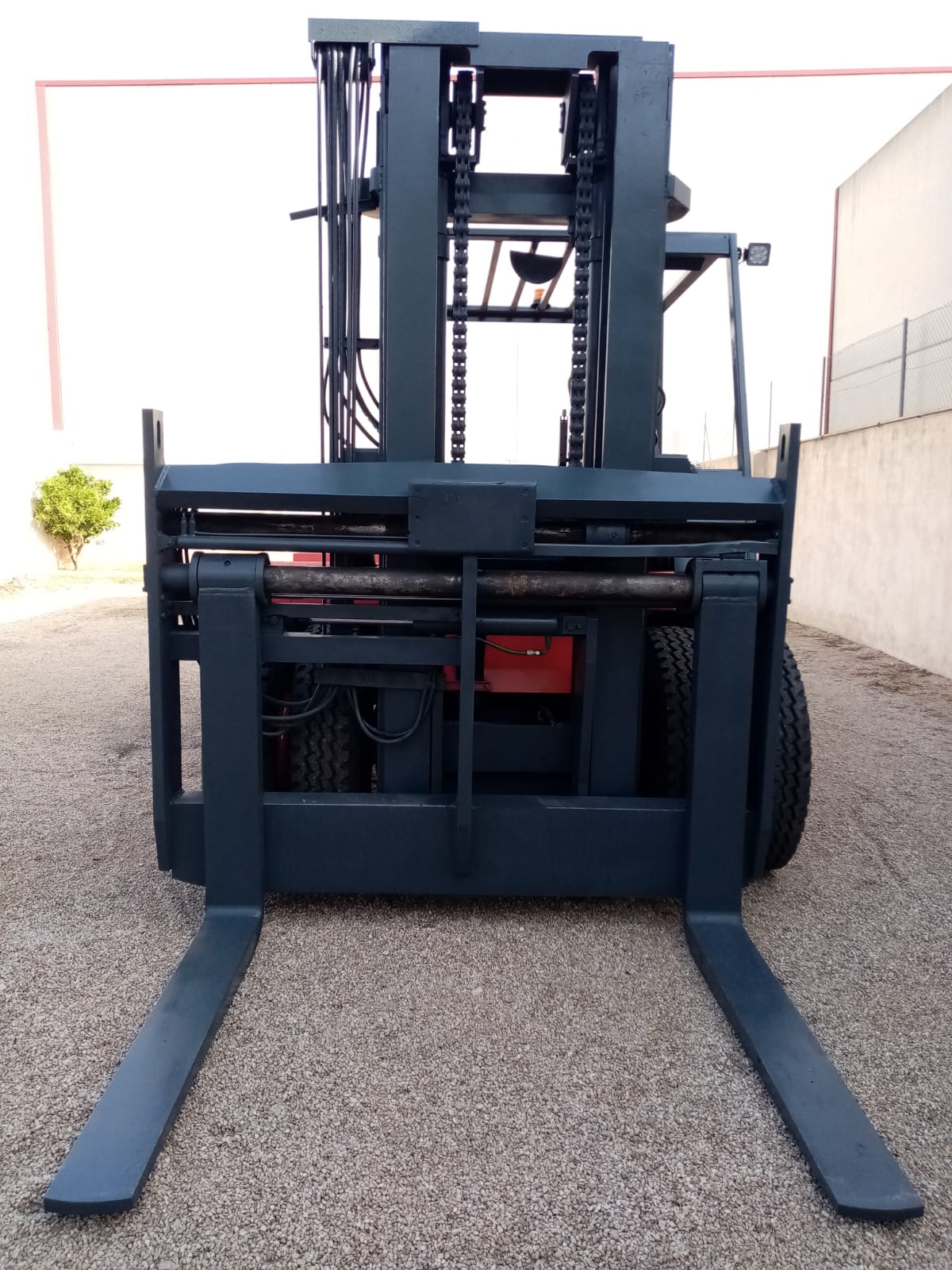 CARRETILLA ELEVADORA DIÉSEL LINDE H120 12 t - F-234 -PRECIO: 27.500 € - Imagen 23