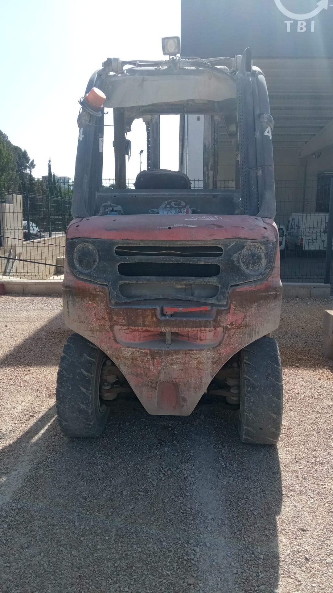 CARRETILLA ELEVADORA DIÉSEL LINDE H25D - F-801 -PRECIO: 5.500 € - Imagen 7